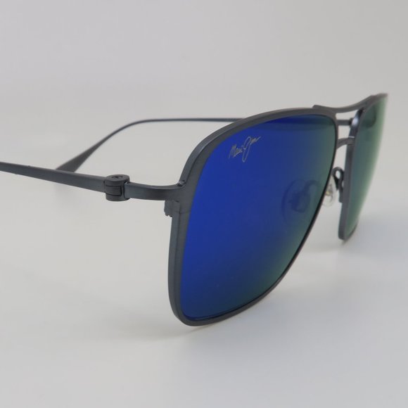 Maui Jim BEACHES MJ541-27A Grey/Blue Polarized Titanium Sunglasses with Defects. - Picture 4 of 8